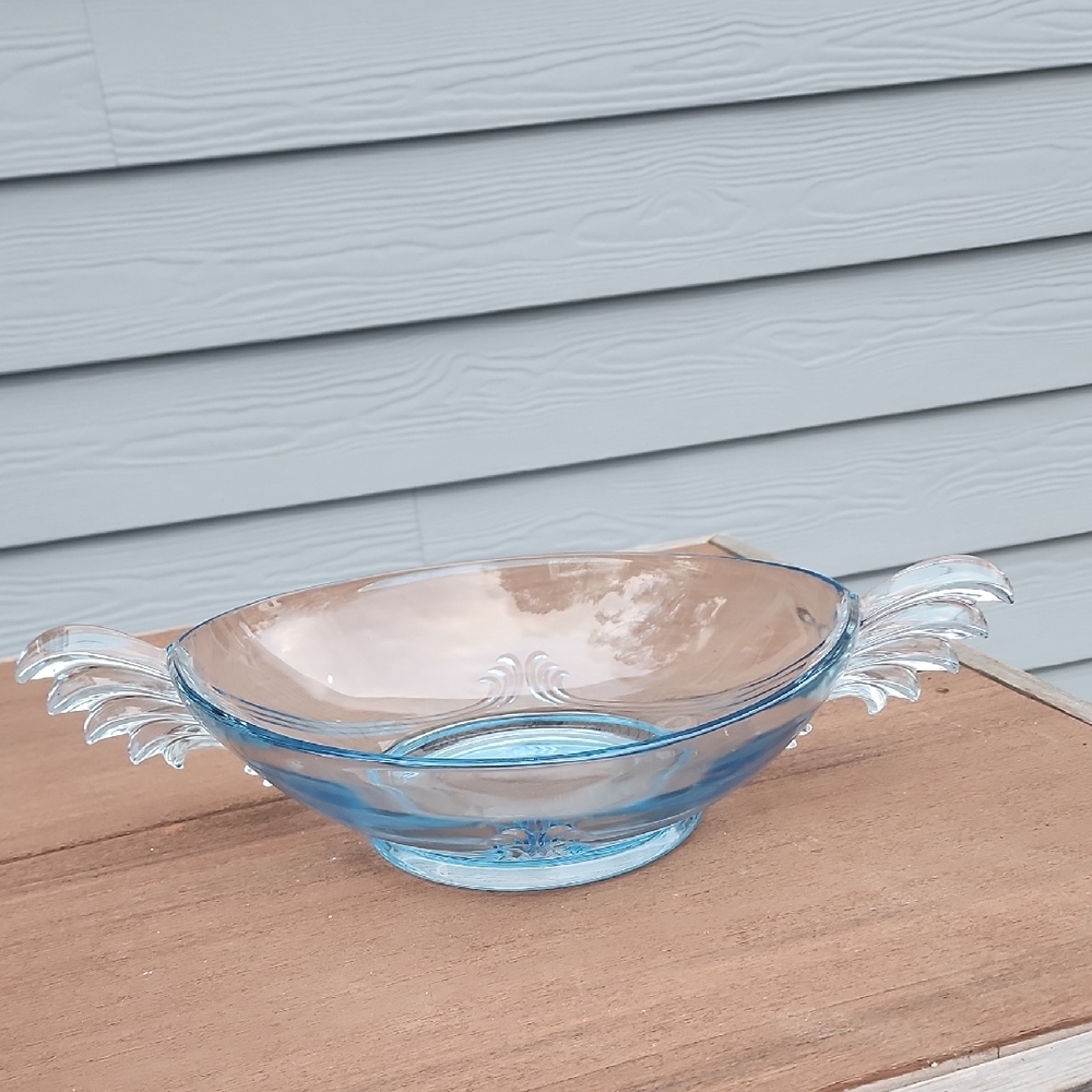 Elegant Blue Glass Serving Bowl***